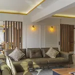 וילה Private Luxury With Large Pool, Jacuzzi And Barbecue In Oeluedeniz *