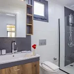 וילה Private Luxury With Large Pool, Jacuzzi And Barbecue In Oeluedeniz