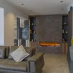 Private Luxury With Large Pool, Jacuzzi And Barbecue In Oeluedeniz פאטהיה