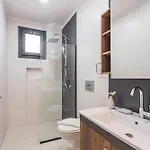 Private Luxury With Large Pool, Jacuzzi&barbecue In ölüdeniz *