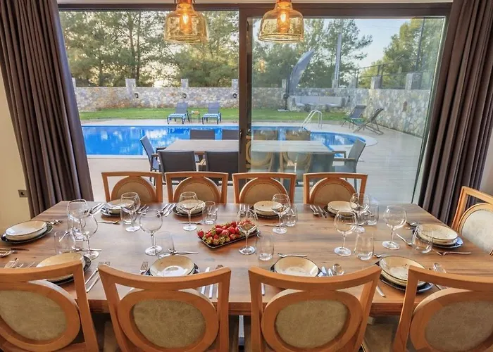 Вилла Private Luxury With Large Pool, Jacuzzi And Barbecue In Oeluedeniz *